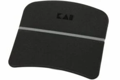 Kai Tim Mälzer Junior Chef's Knife + Finger Protector -Kai KATMJ1000 06 kai shun kindermes katmj1000 d6